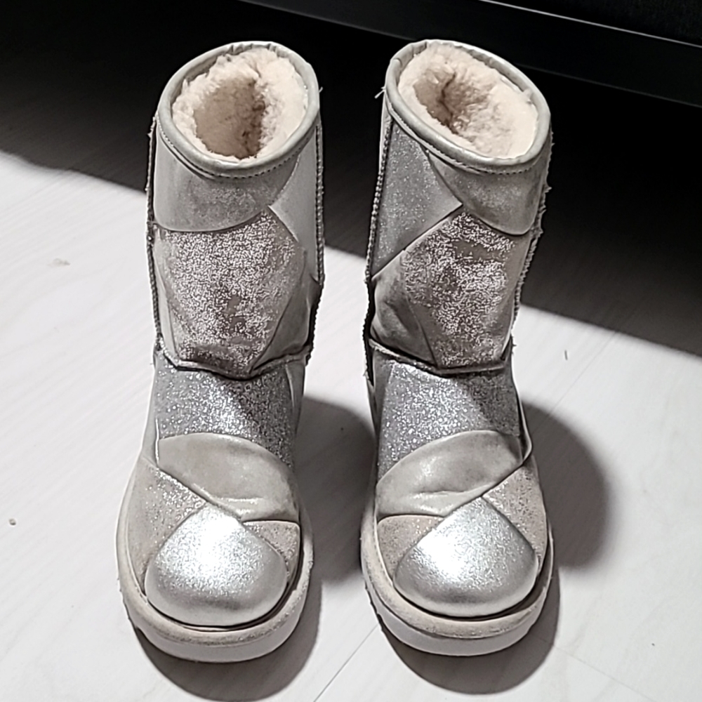 Ugg Patchwork Silver Metallic Boots Size 5
